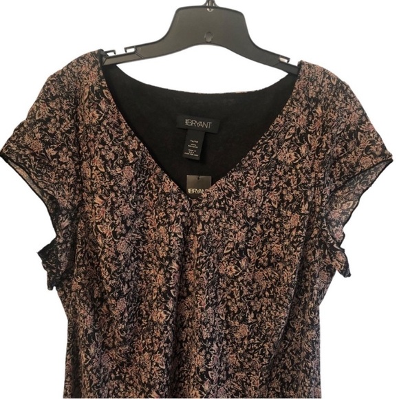 NWT Lane Bryant Dress V-Neck Asymmetrical Hem Floral Flowy Women’s Size 14/16 - Picture 3 of 7